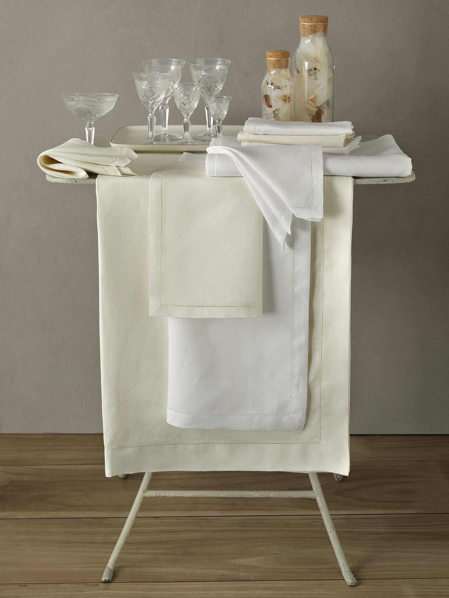 White Ambra Hemstitched Dinner Napkins (each)