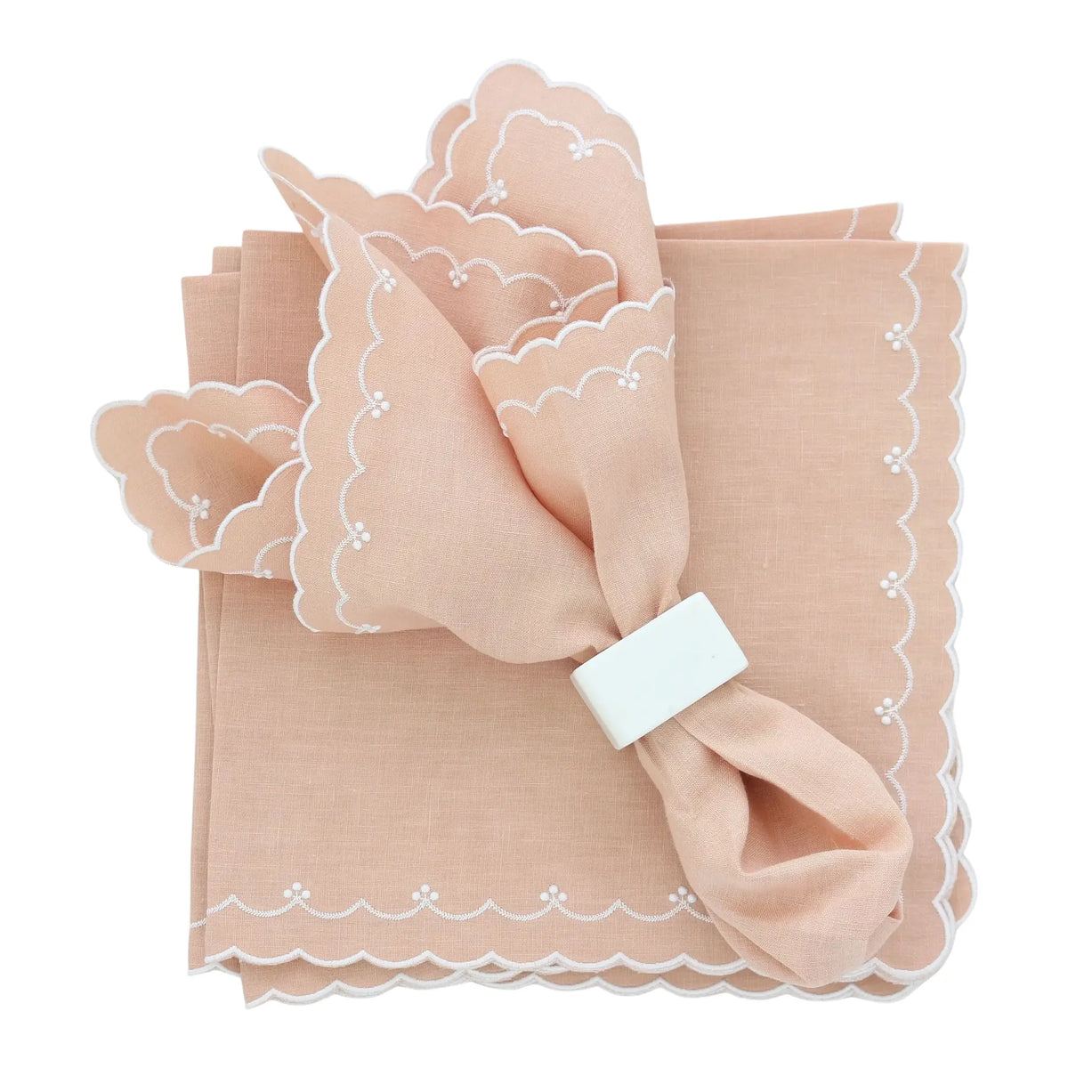 Bergamo Berries Scalloped Dinner Napkins (each)