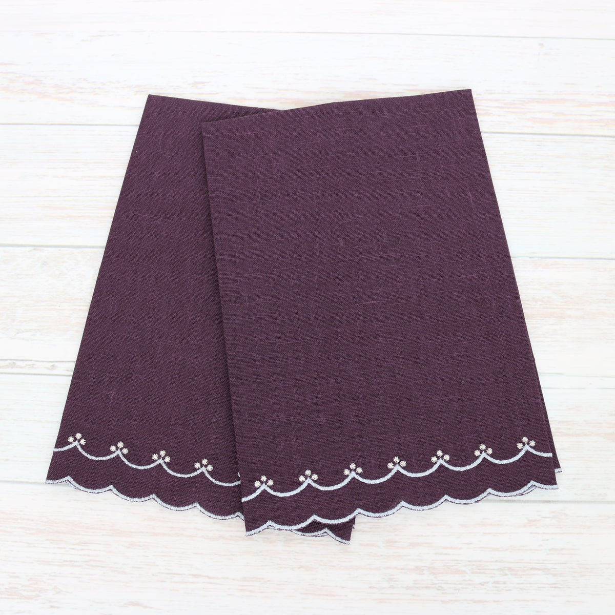 Eggplant and Light Blue Bergamo Scalloped Linen Guest Towel (each)