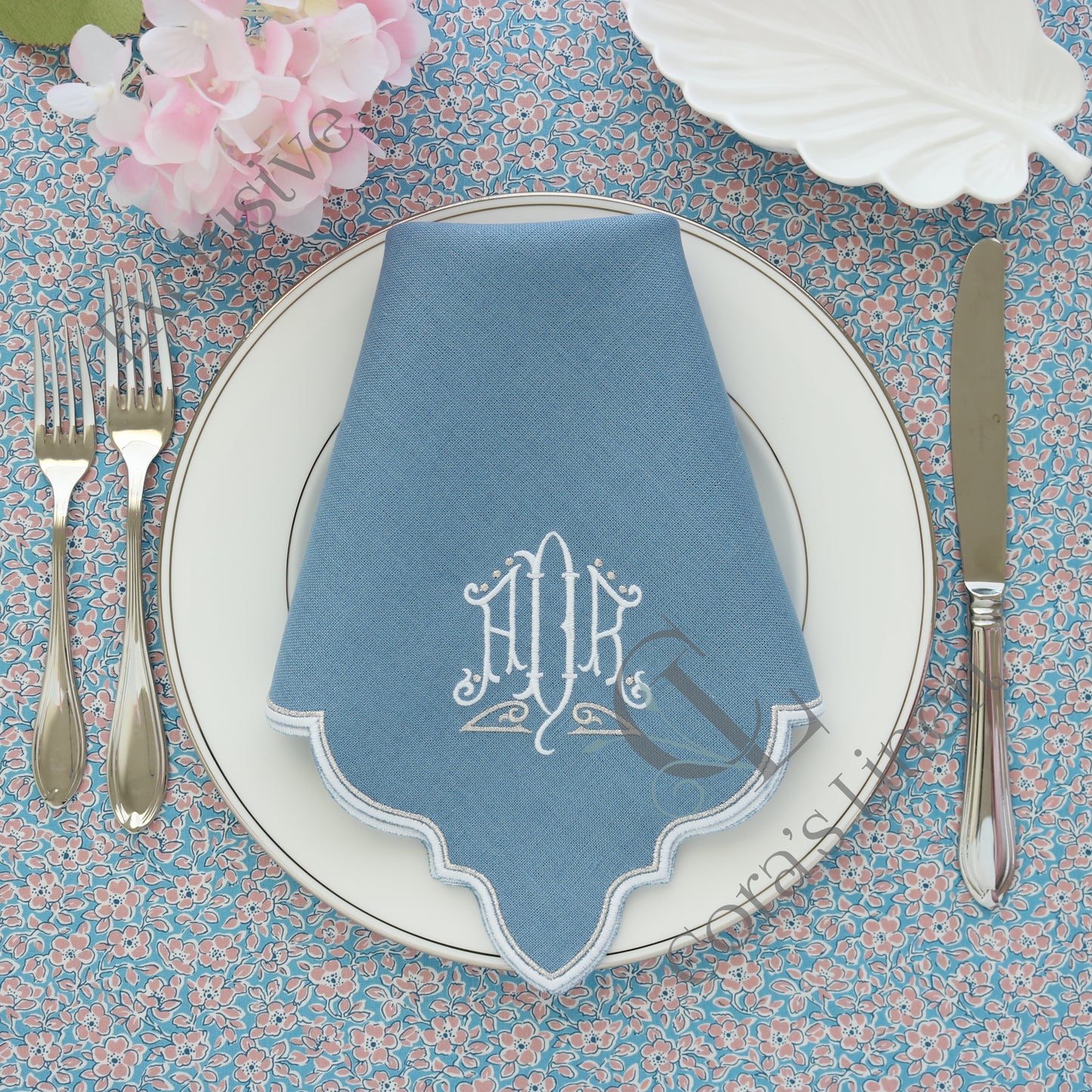Olivia linen napkins and placemats (each)
