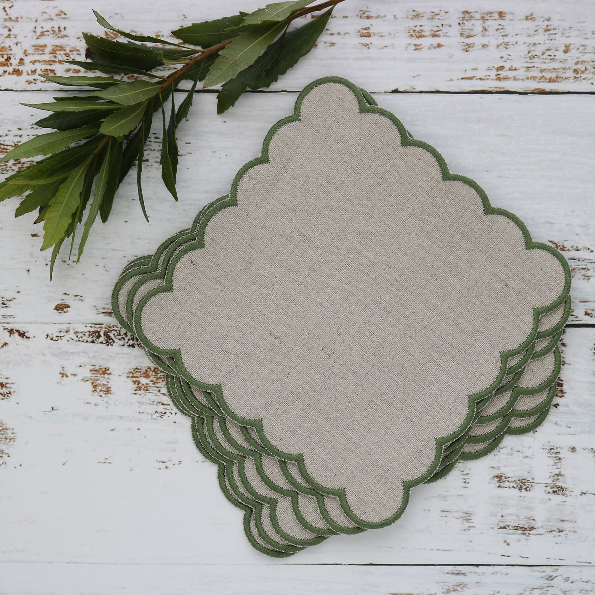 Scalloped Linen Cocktail Napkins (set of 4)