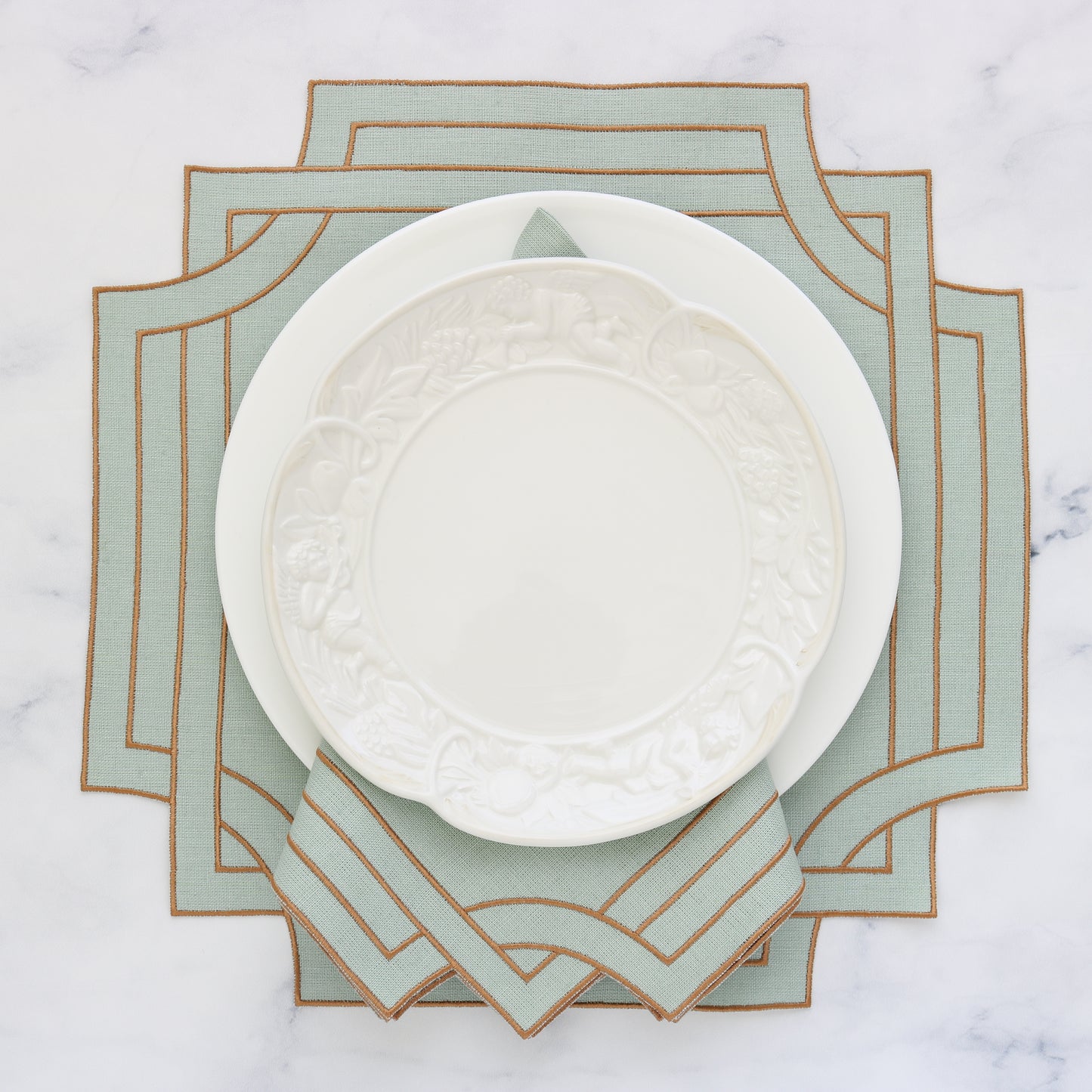 Mateo Octagonal linen dinner napkins and placemats (each)