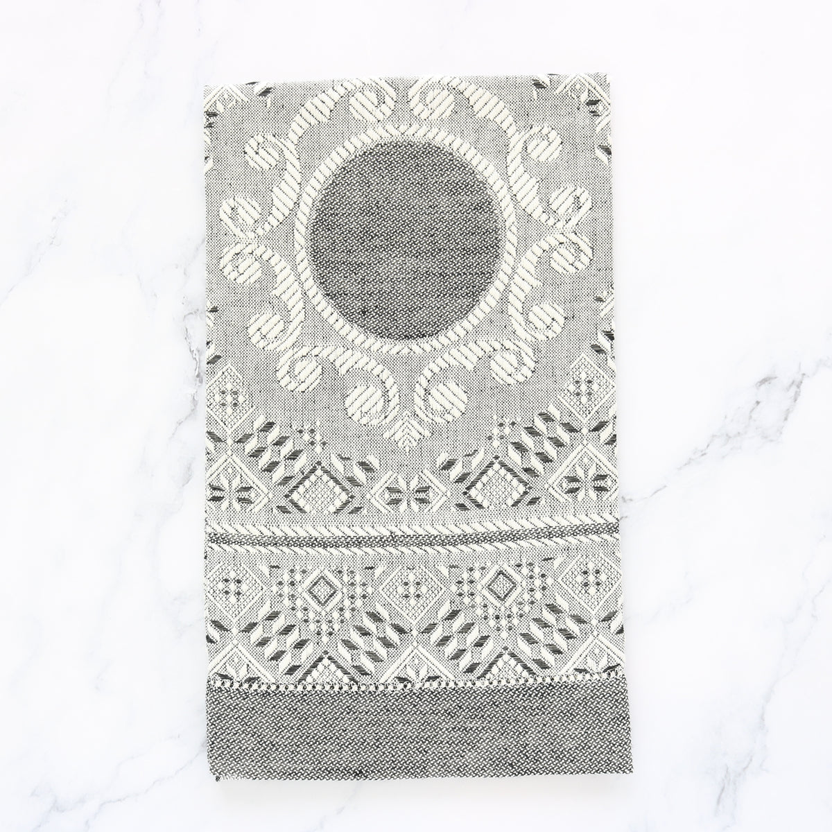 Tessitura Pardi Medaglione Hand Towel (each)