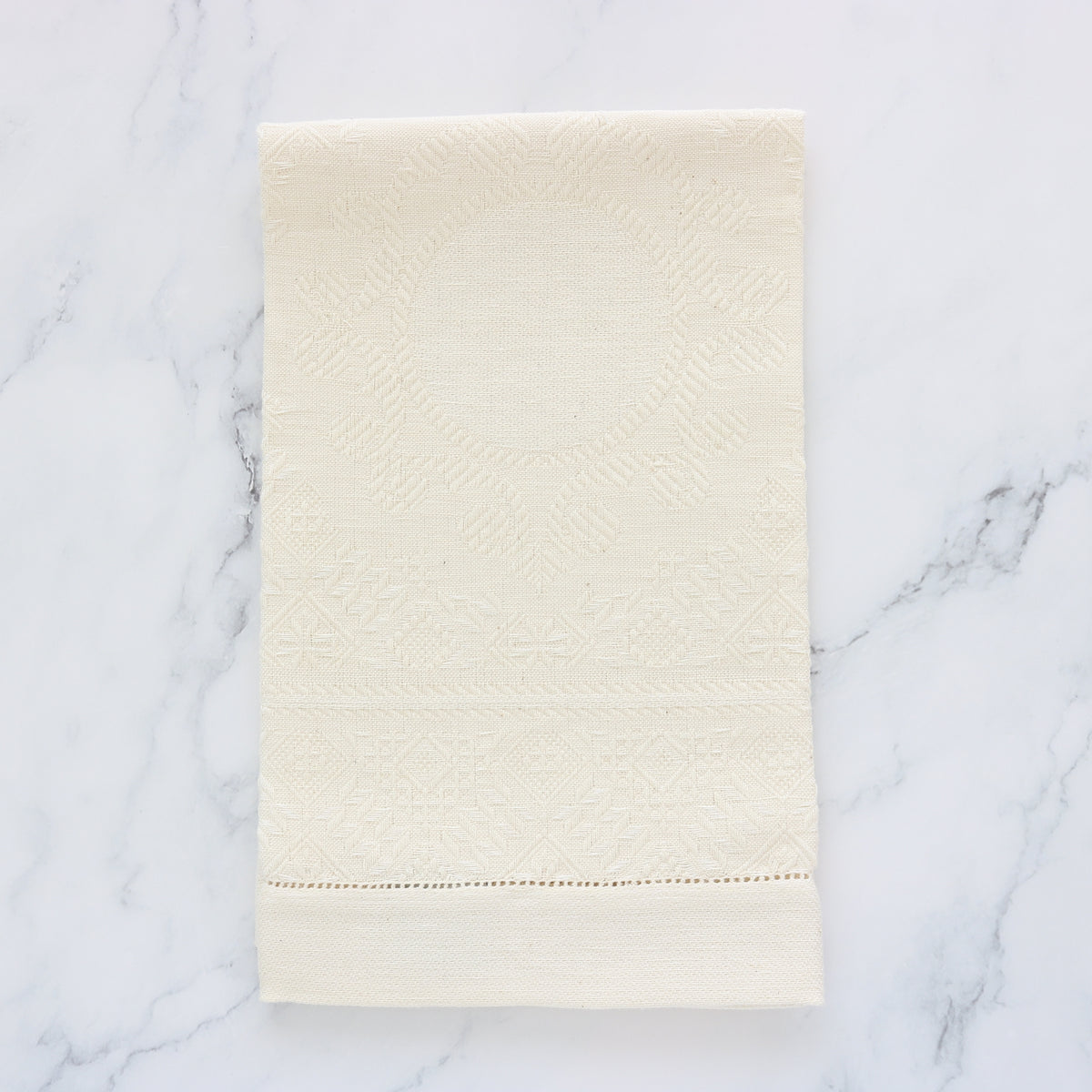 Tessitura Pardi Medaglione Hand Towel (each)