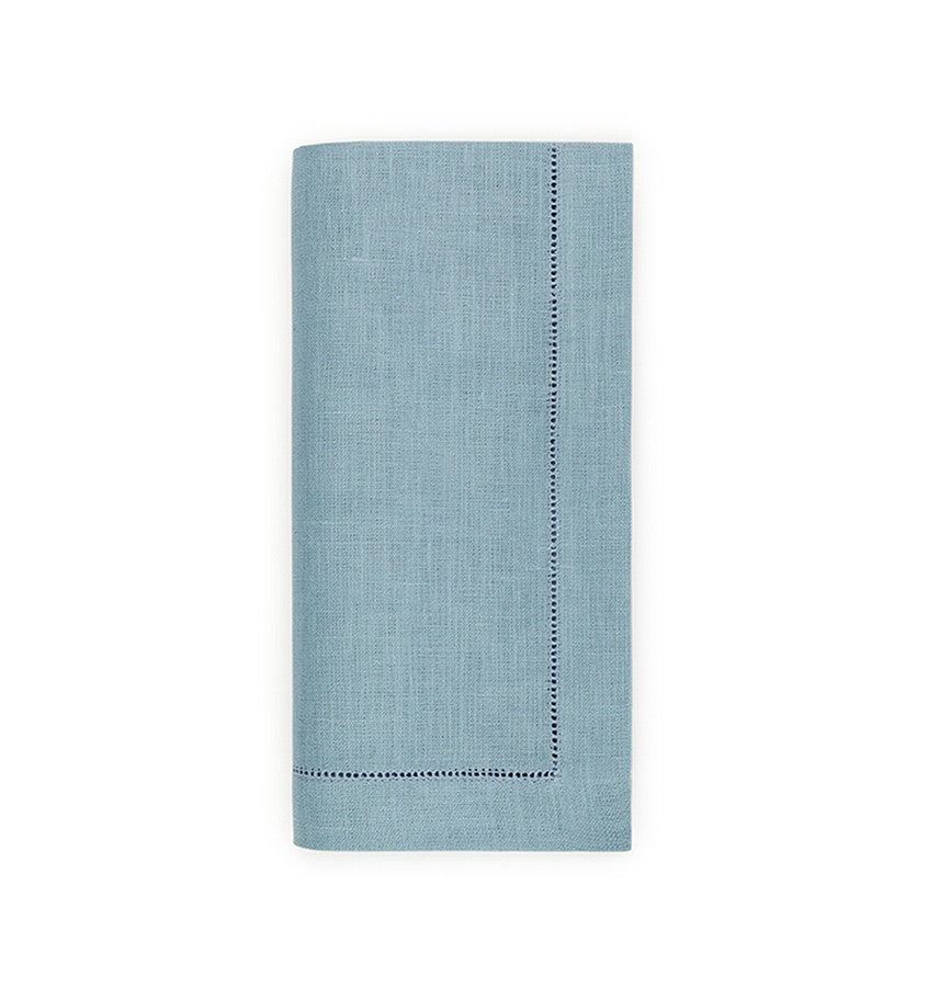 Hydrangea Hemstitched Linen Dinner Napkins (set of 4)