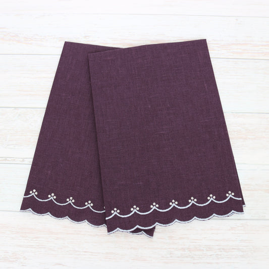 Eggplant and Light Blue Bergamo Scalloped Linen Guest Towel (each)