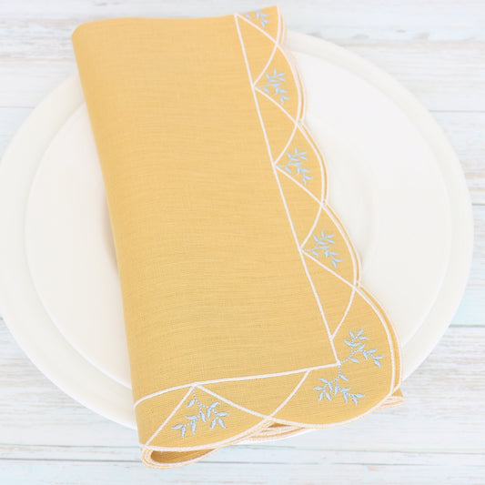 Clara Leafy Branch and Scallops Linen Napkin (each)
