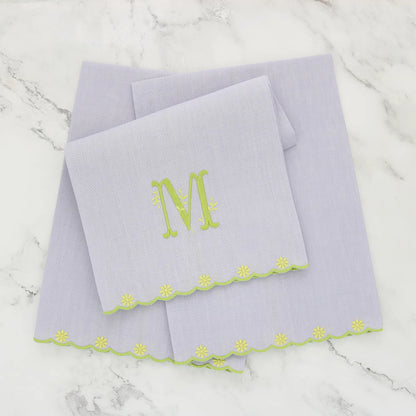 Daisies Scalloped Linen Guest Towel