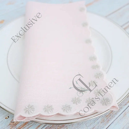 Daisies Scallops Linen Napkins (each)