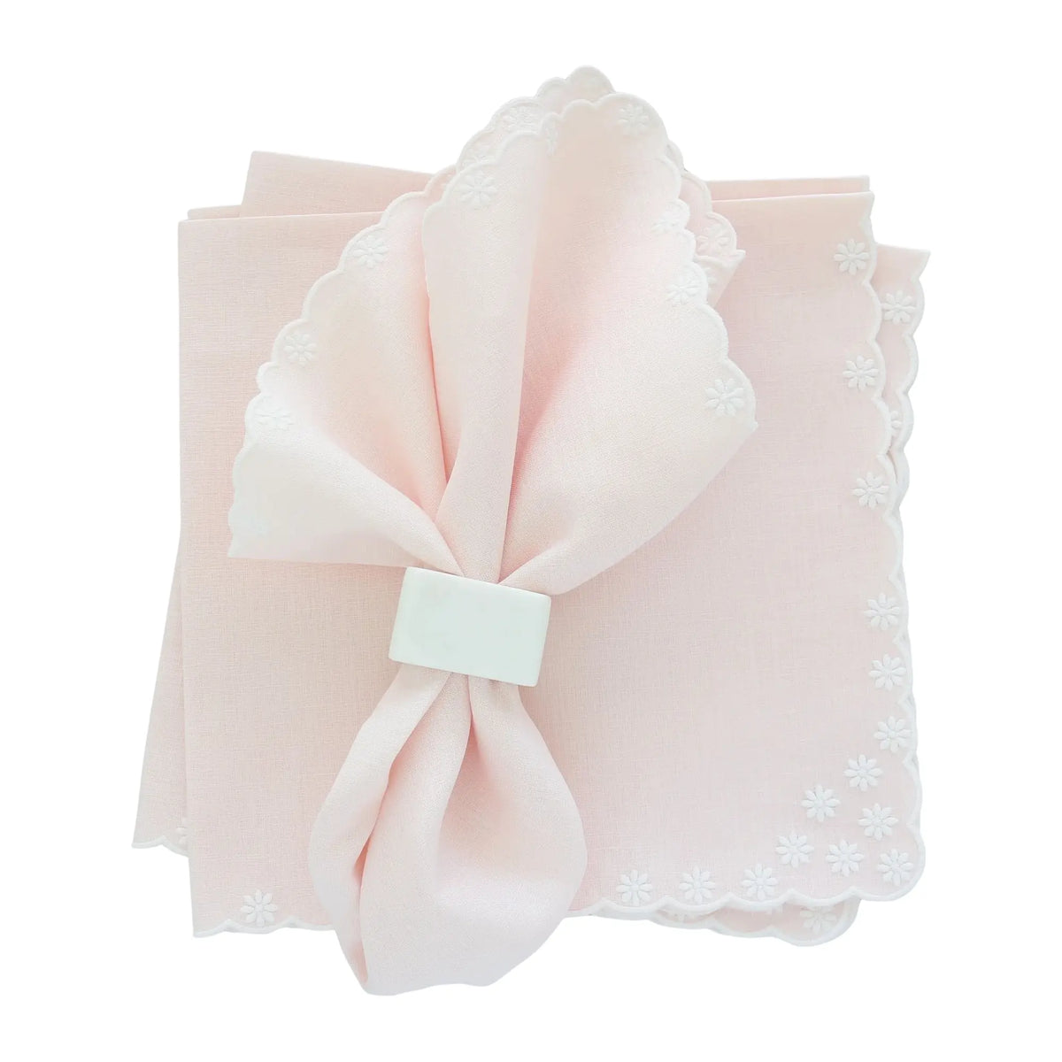Daisies Scalloped Italian Linen Dinner Napkins (each)