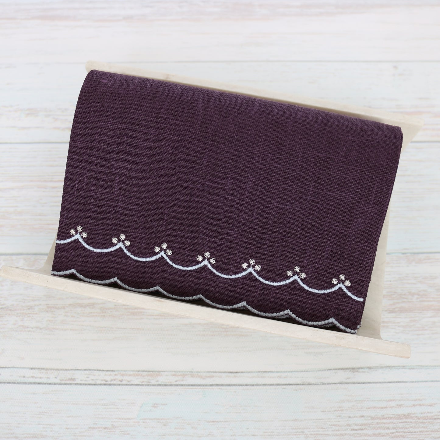 Eggplant and Light Blue Bergamo Scalloped Linen Guest Towel (each)