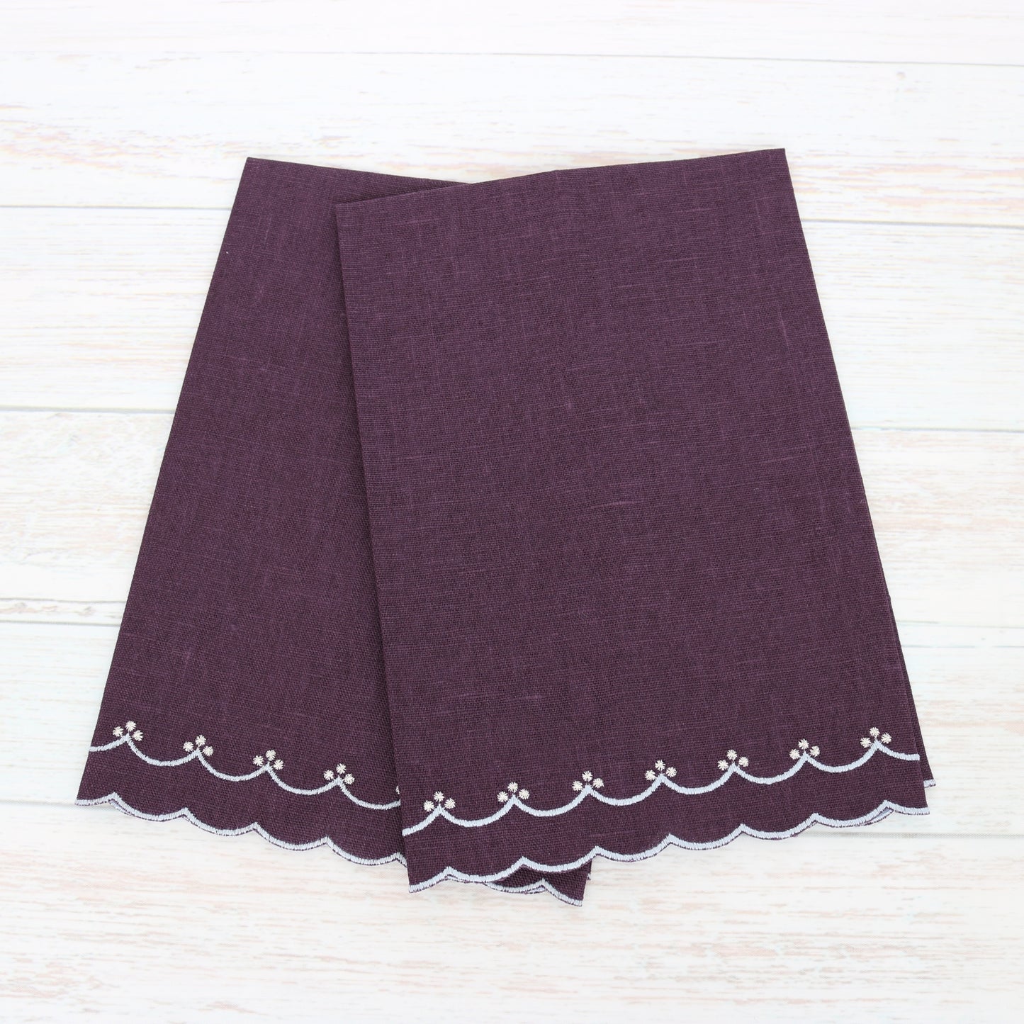 Eggplant and Light Blue Bergamo Scalloped Linen Guest Towel (each)