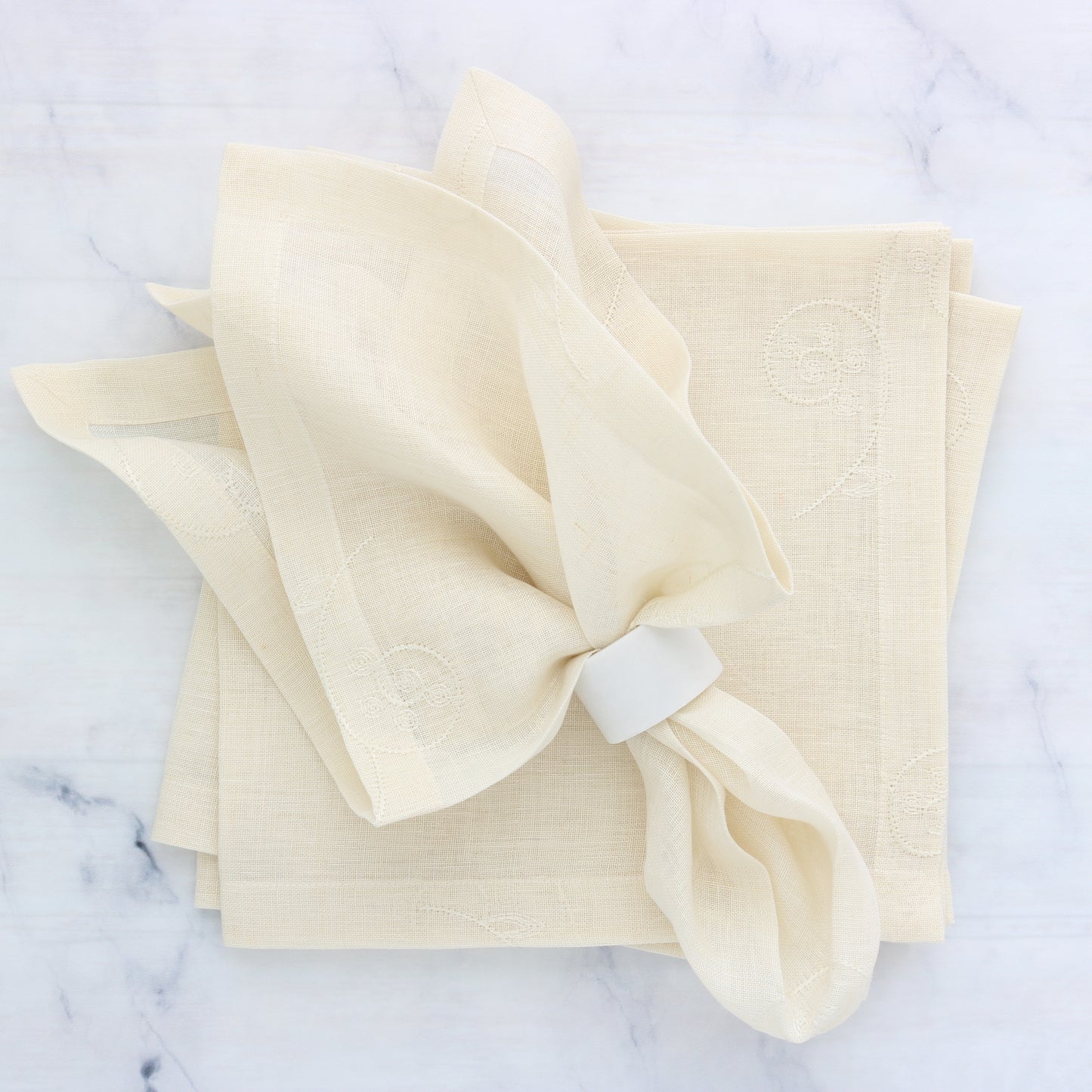 Cream sheer embroidered linen dinner napkins each)