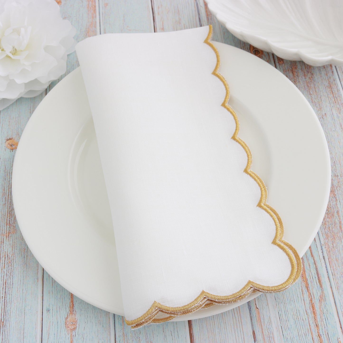 Made to order scalloped linen dinner napkins (each)