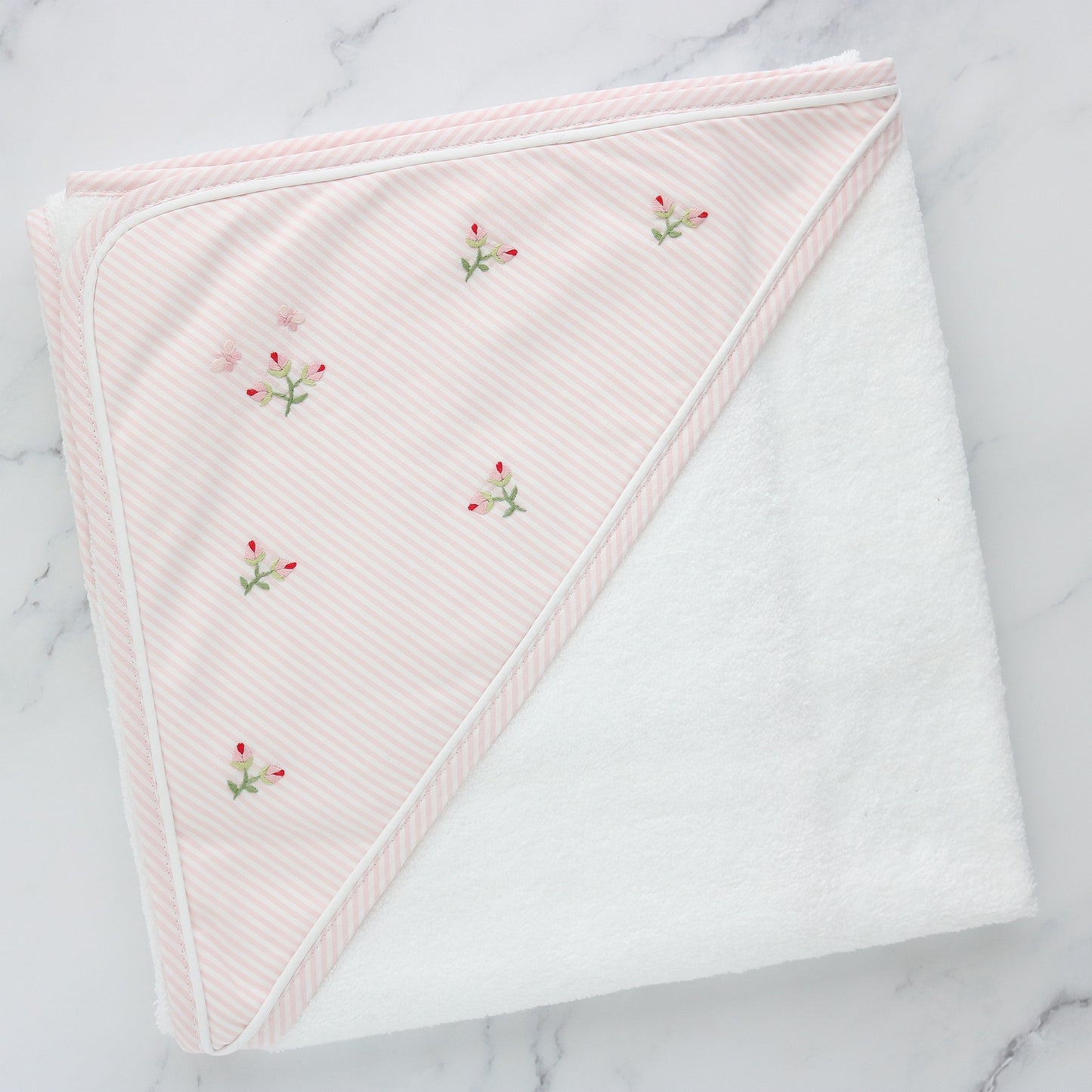 Asciugamano con cappuccio in spugna di cotone con boccioli di rosa (ciascuno)